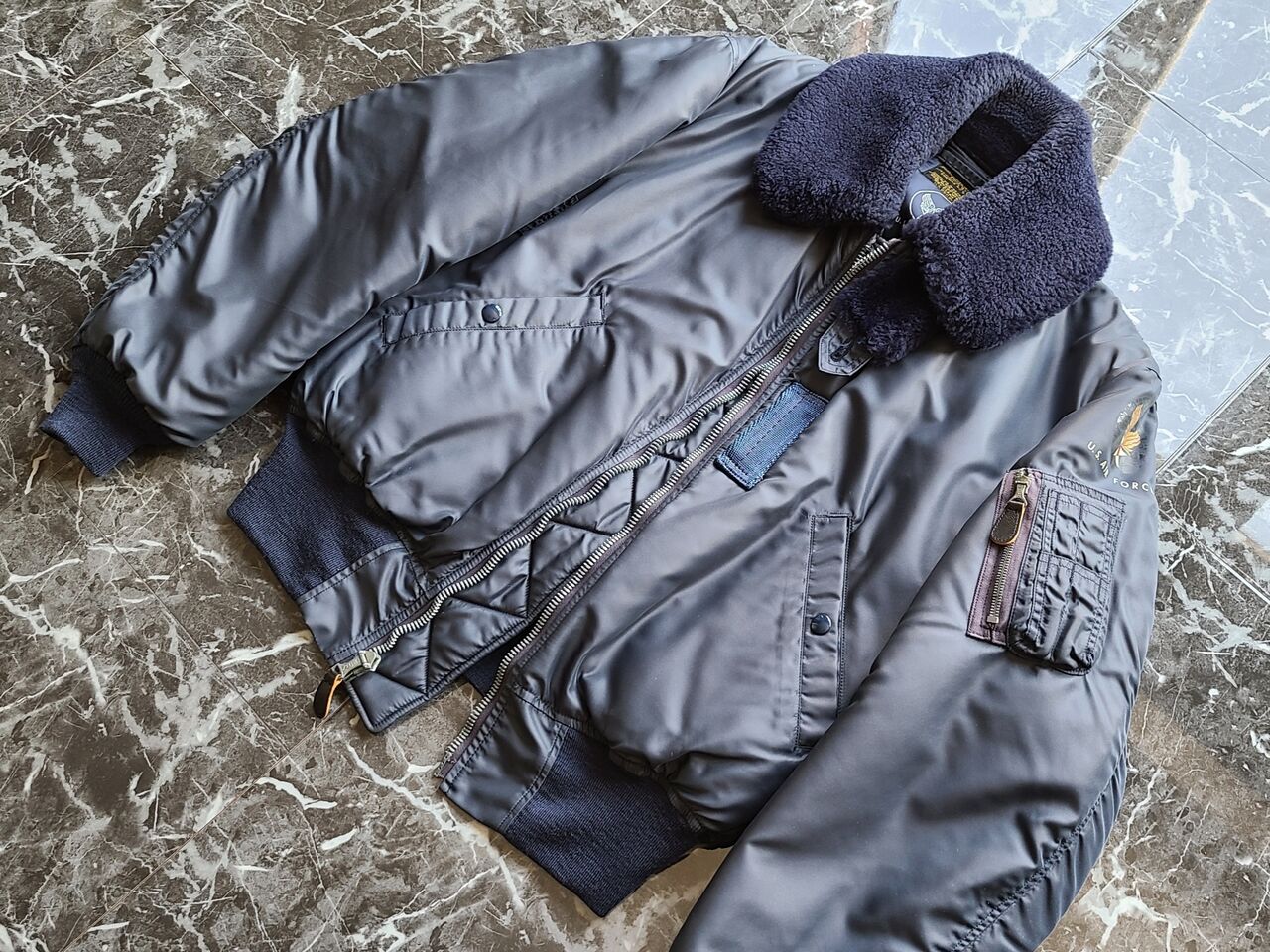 A.PRITZKERの復刻B-15Cはやっぱりカッコ良いと思います : FLIGHT A.PRITZKERの復刻B-15Cはやっぱりカッコ良いと思います : FLIGHT
