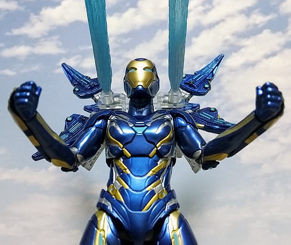 劇中のドローンも付属のレスキューアーマー！】S.H.Figuarts