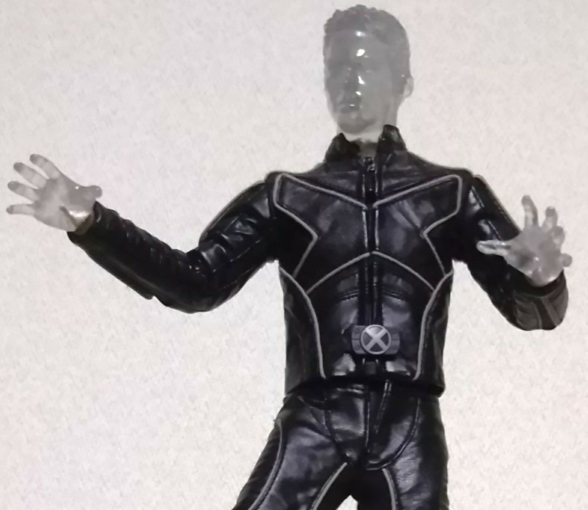 映画 X Men2 などで登場したアイスマンの1 6スケールフィギュア The Freezer Chaos Hobby Blog