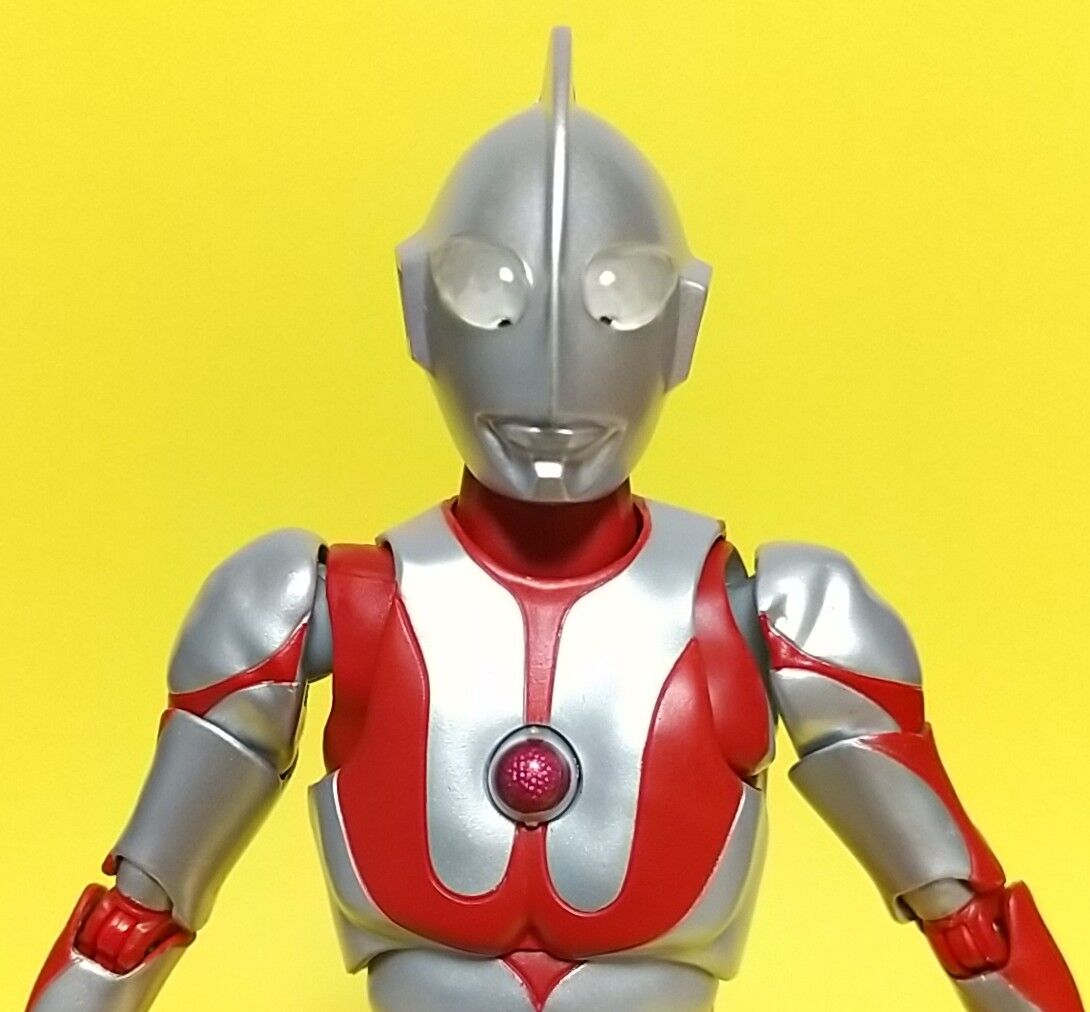 軟質素材が使われているCタイプの初代！】S.H.Figuarts(真骨彫製法