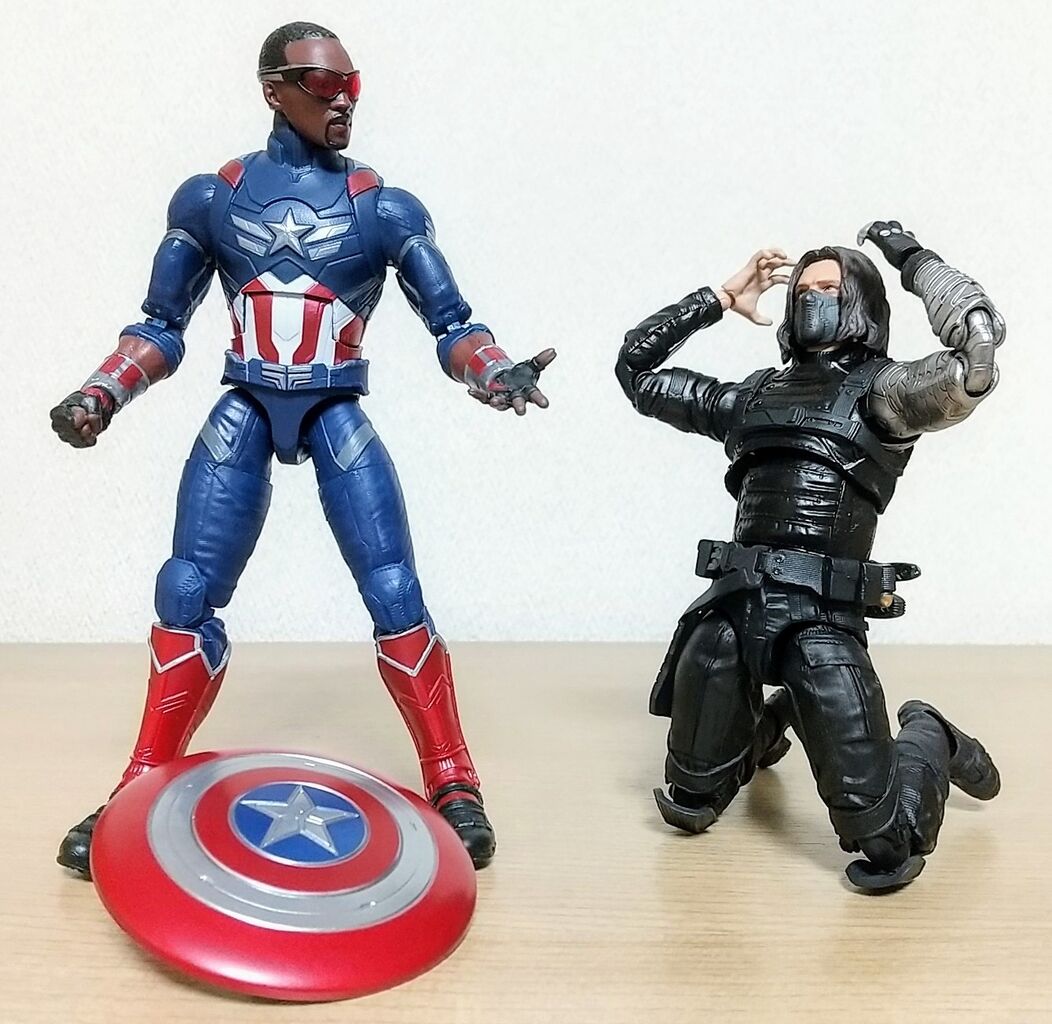 MAFEX ウィンターソルジャー サンダーボルツ マーベルレジェンド