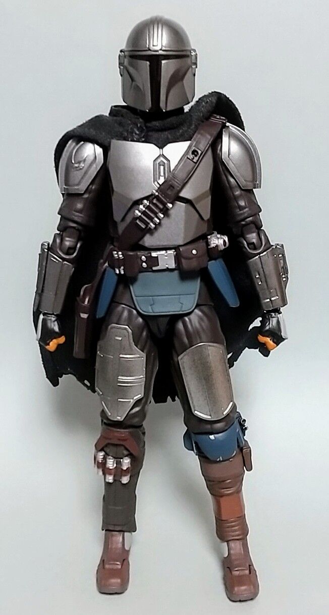 ダークセイバーやグローグなど豊富な付属品】MAFEX THE MANDALORIAN