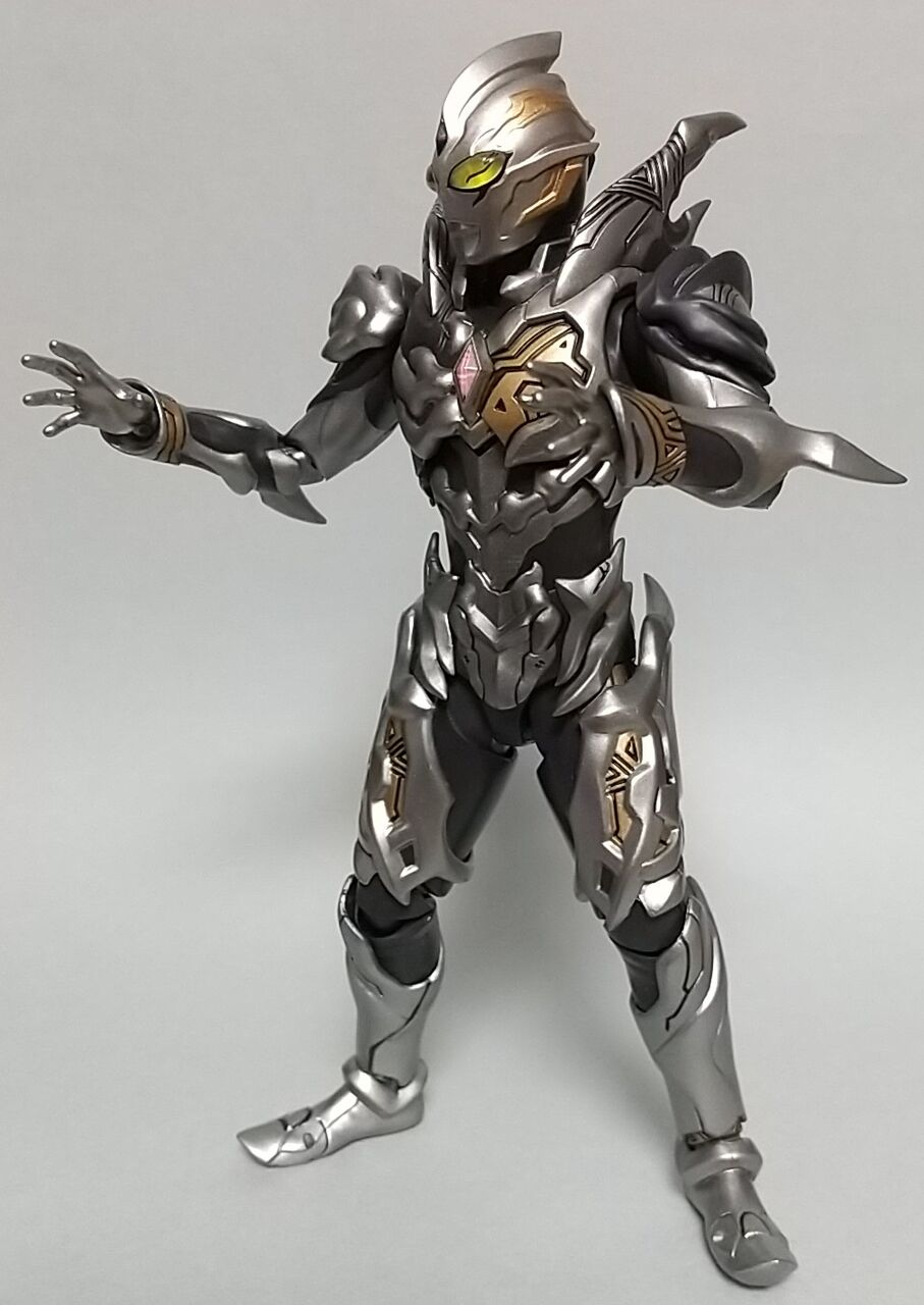 【開封美品】フィギュアーツ　トリガーダーク　サークルアームズ欠品 開封美品】フィギュアーツ トリガーダーク サークルアームズ欠品