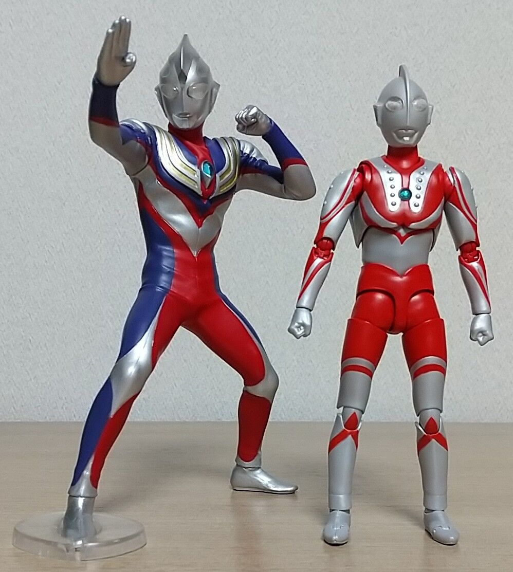 ウルトラマンガイア 英雄勇像 ウルトラマンアグル　3点ずつ6点セット