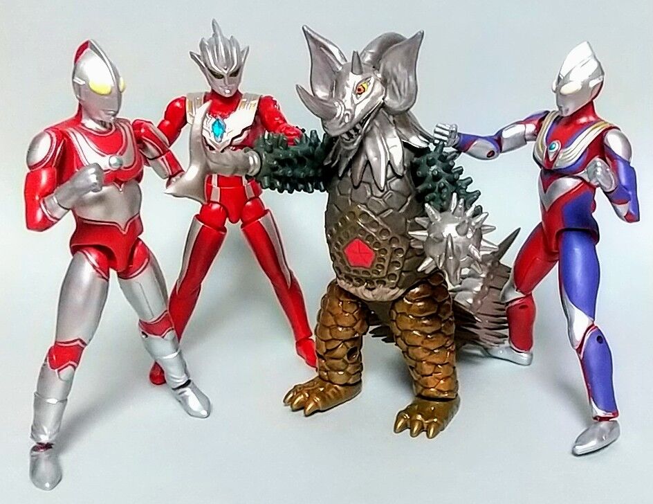 超動αウルトラ怪獣 人気怪獣3体セット バンダイ食玩「超動α