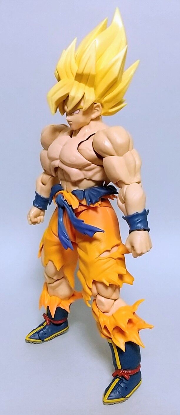 魂WEB商店限定！】S.H.Figuarts スーパーサイヤ人孫悟空 -伝説の