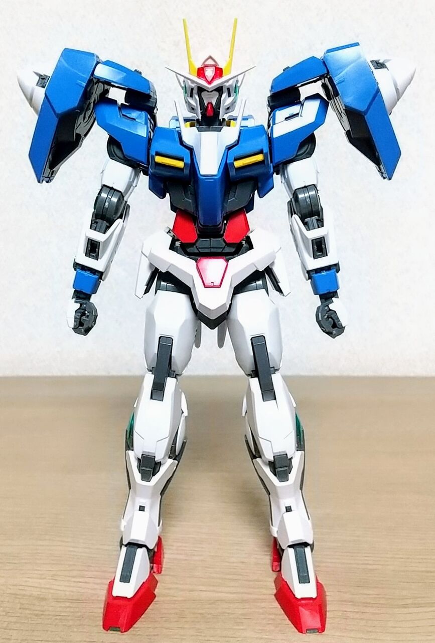 ★MG 機動戦士ガンダム00[ダブルオー] ダブルオーライザー 166707 Amazon | MG 機動戦士ガンダム00[ダブルオー] ダブルオー