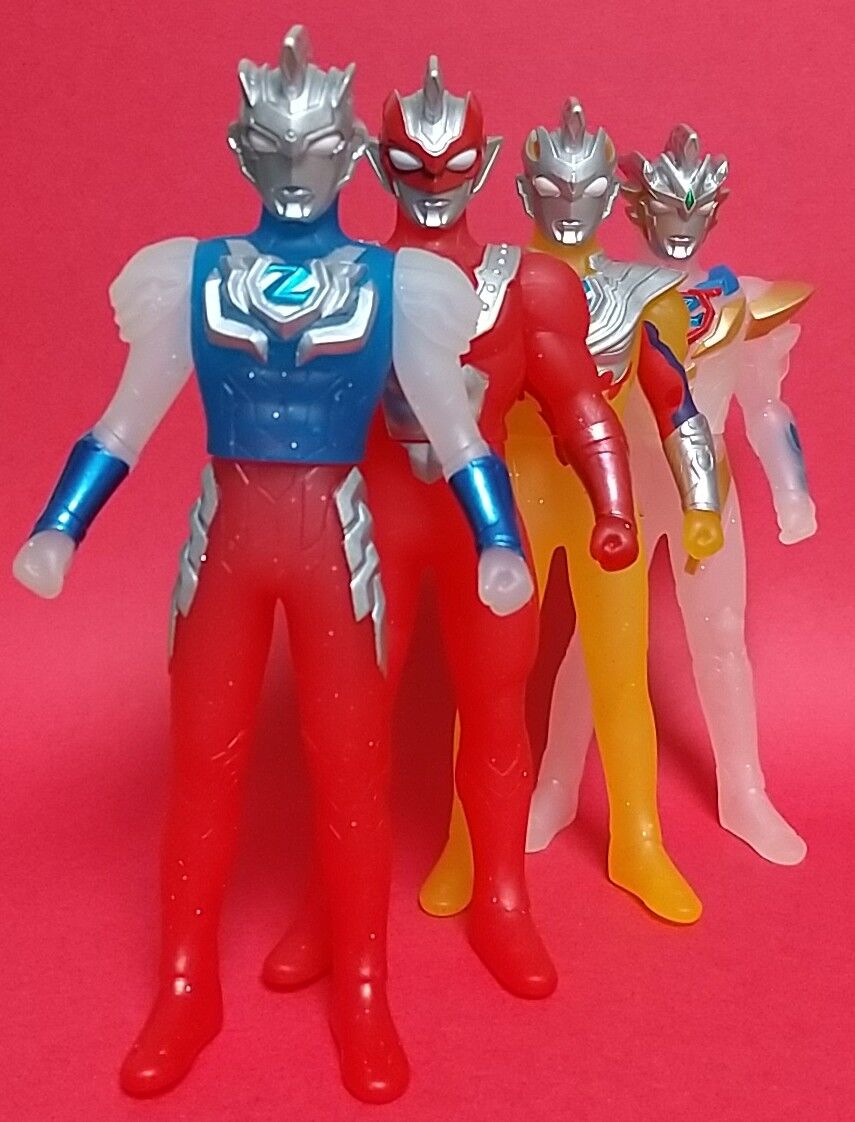 ウルトラマンゼット　ソフビ　クリスタル　3体 ウルトラマンゼット ソフビ クリスタル 3体