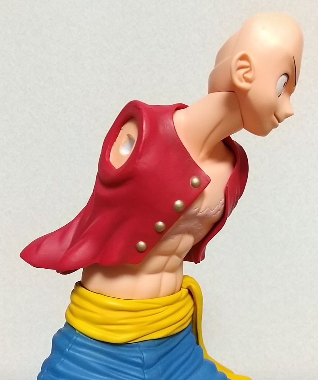 火拳銃など交換用パーツも豊富なジャンボサイズのルフィ