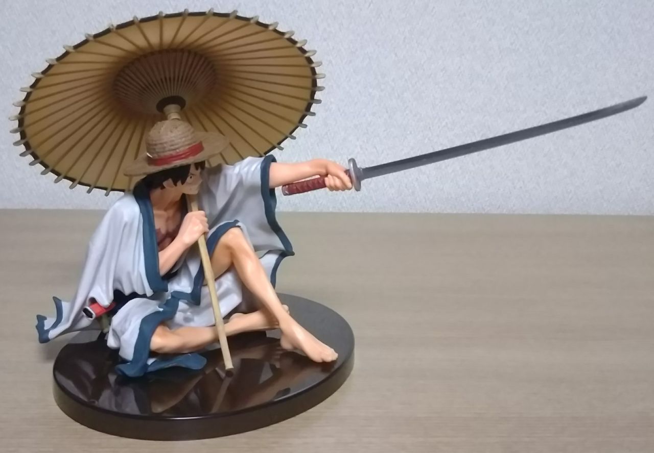 扉絵のルフィのフィギュア♪】ワンピース BANPRESTO WORLD FIGURE 