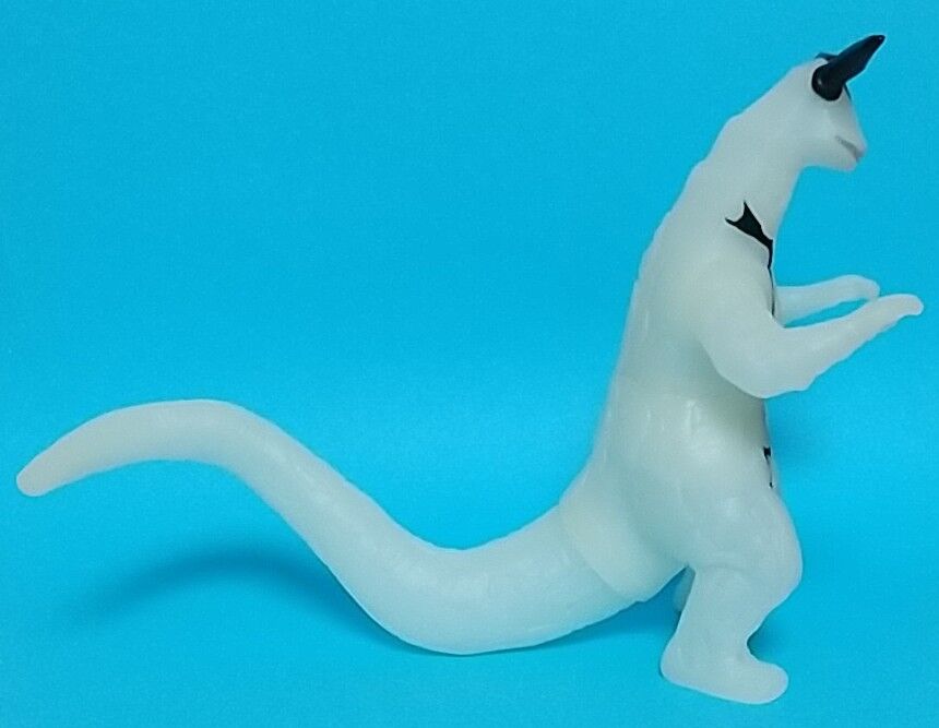 ウルサマの会場などで発売中！】ウルトラ怪獣シリーズ エレキング 蓄光