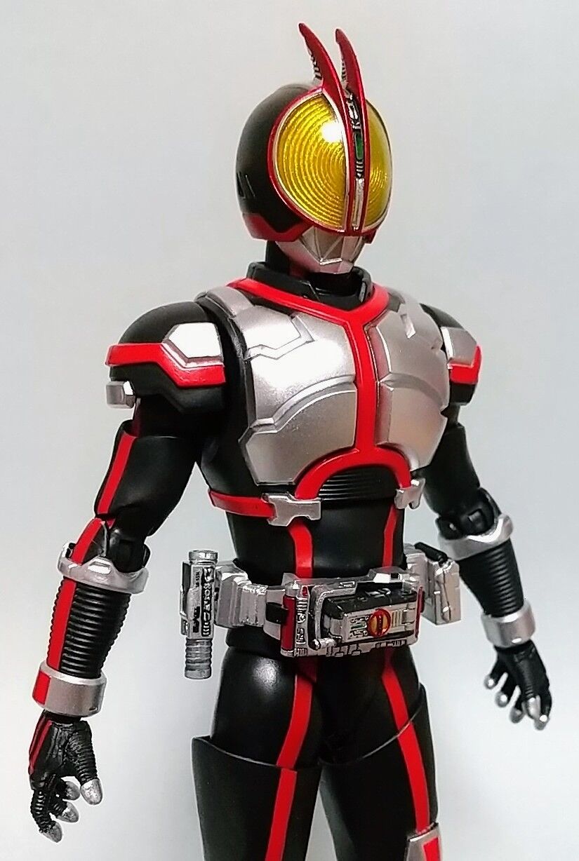 S.H.Figuarts(真骨彫製法) 仮面ライダーファイズ、仮面ライダー555