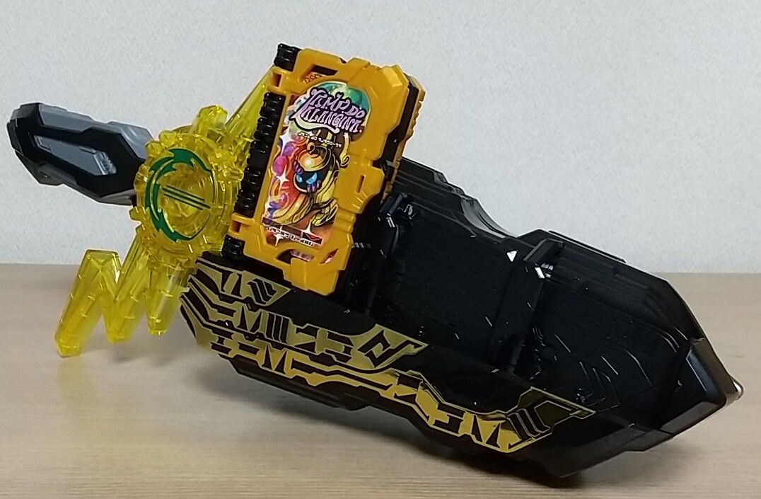 仮面ライダーセイバー】DX火炎剣烈火 サウンドアップデート 仮面ライダーセイバー】DX火炎剣烈火 サウンドアップデート