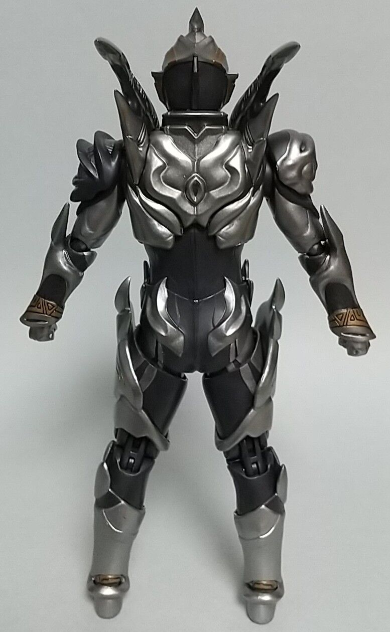 サークルアームズ マルチソードが付属】S.H.Figuarts トリガー