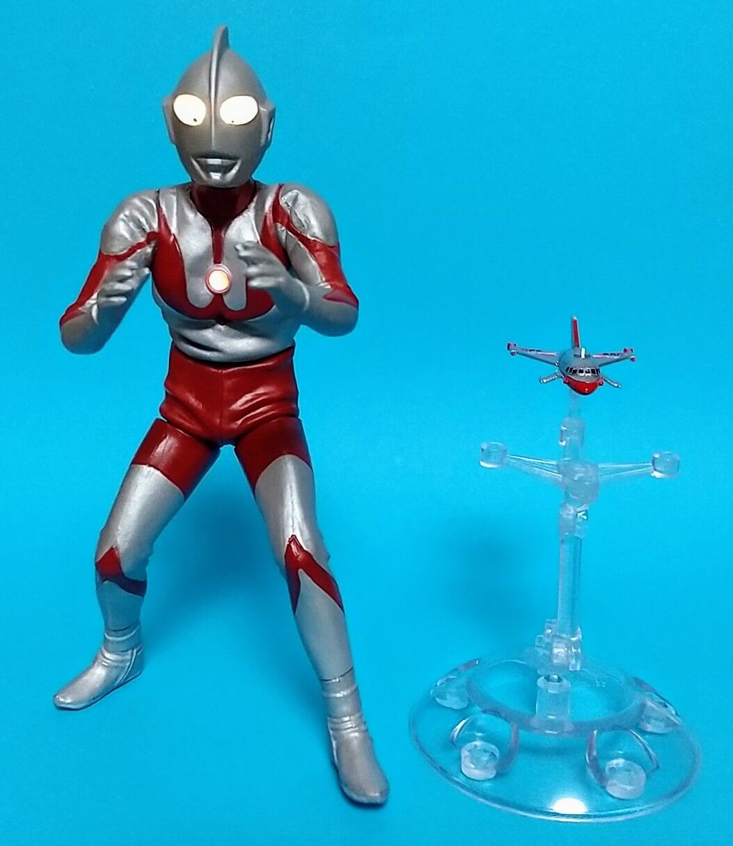 初代ウルトラマンとジェットビートル付き】究極アルティメット 初代ウルトラマンとジェットビートル付き】究極アルティメット