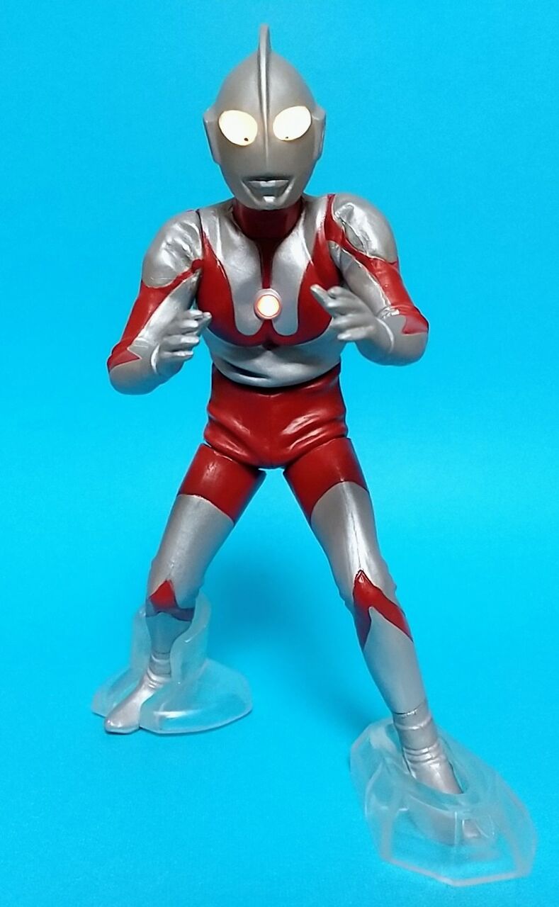 初代ウルトラマンとジェットビートル付き】究極アルティメット