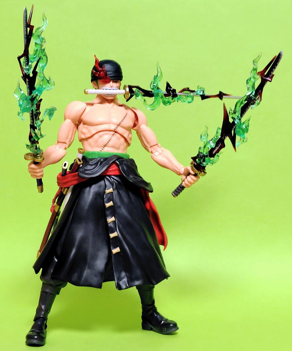 覇気放出エフェクトなどが付属】ONE PIECE S.H.Figuarts ロロノア