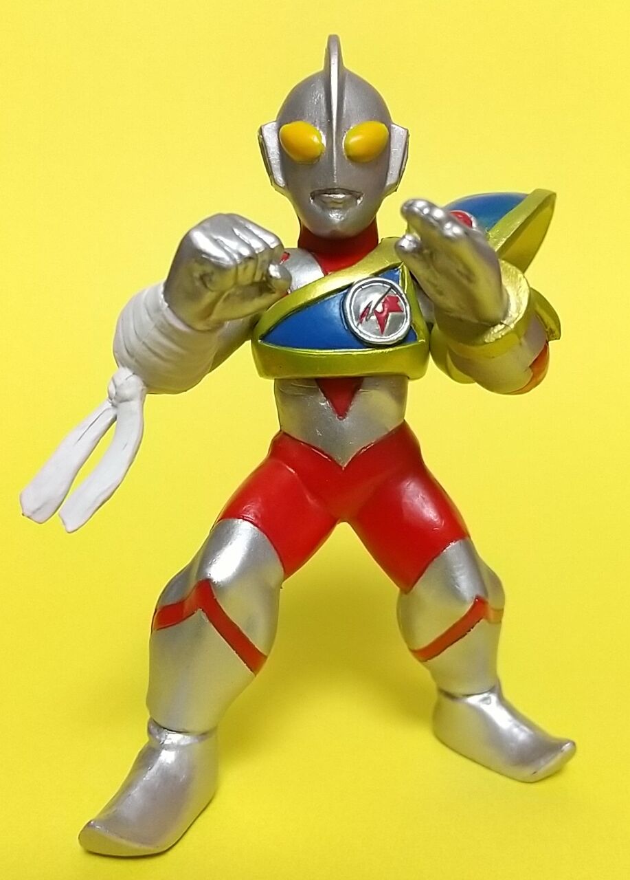 ガシャポンHGX 円谷プロ弐～三条陸セレクション～(闘士ウルトラマン