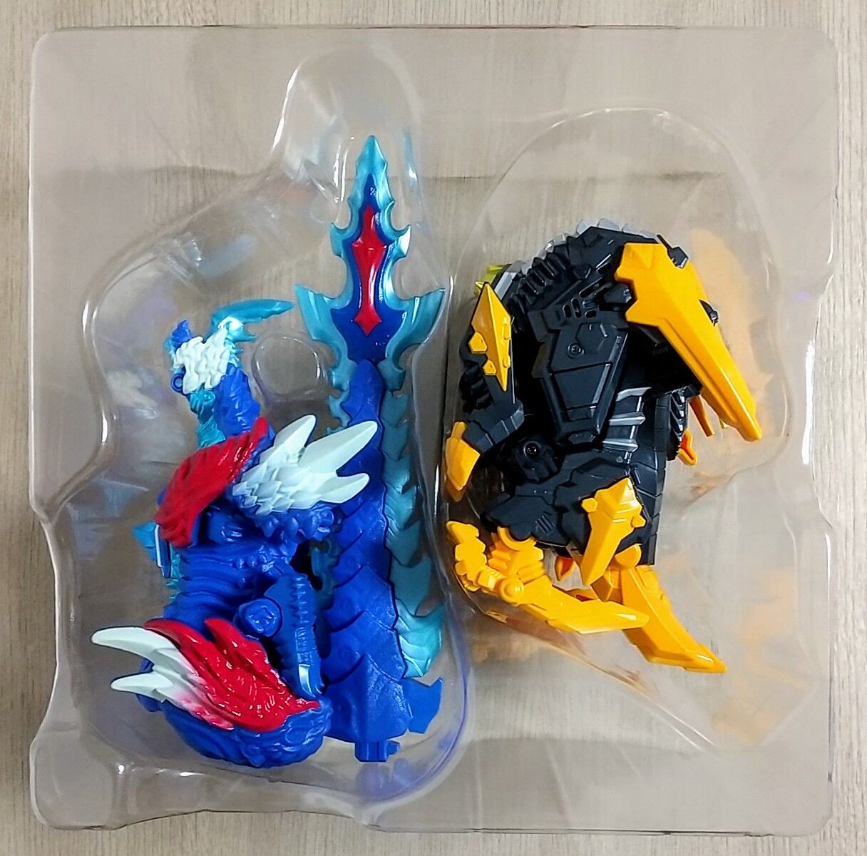 ウルトラマンオメガ DXレキネス DXトライガロン　メテオカイジュウシリーズ メテオカイジュウシリーズ01＆02 DXレキネス＆トライガロン