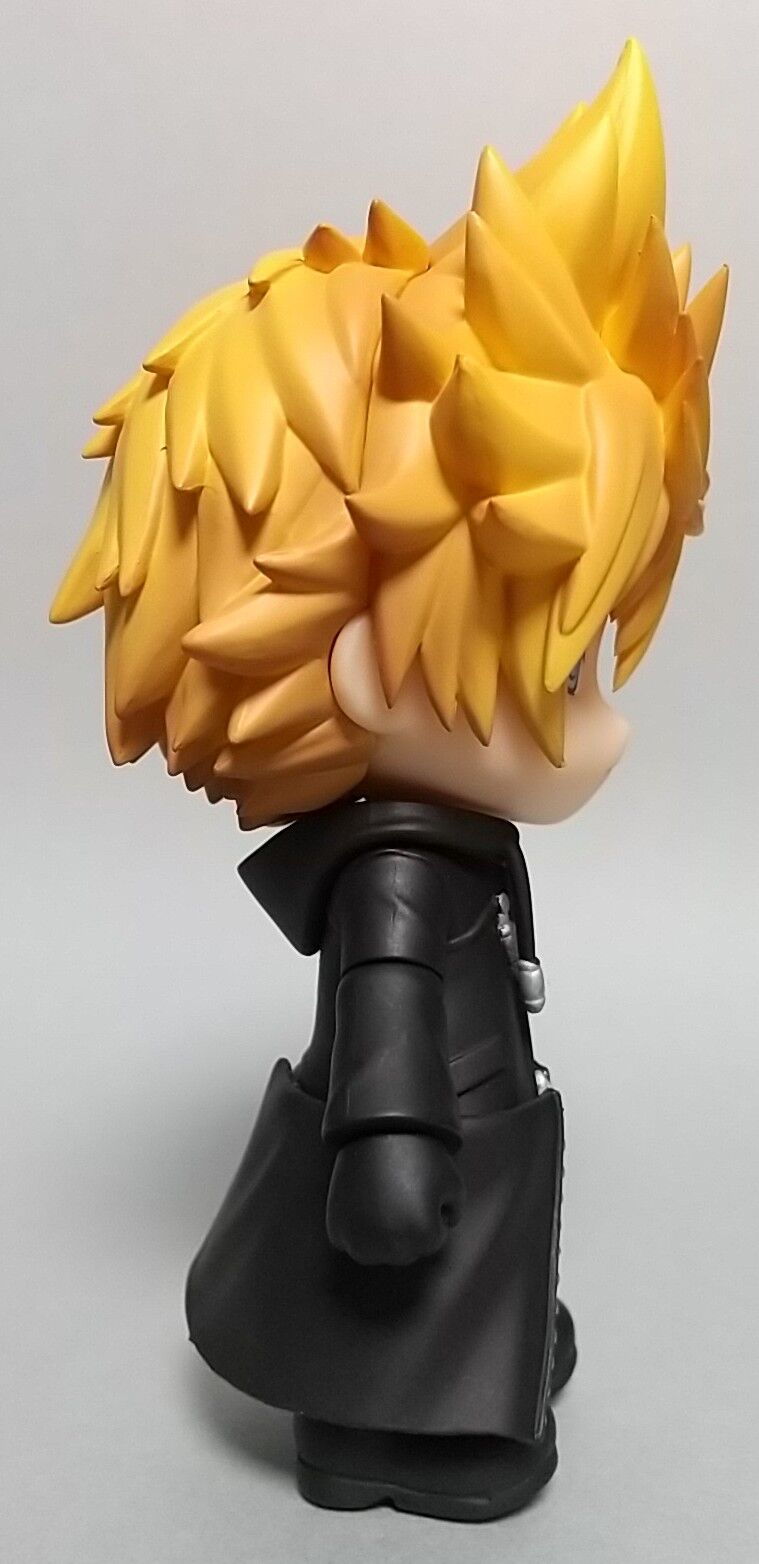 オンラインショップ限定!キーブレード2刀流のロクサス オンラインショップ限定!キーブレード2刀流のロクサス