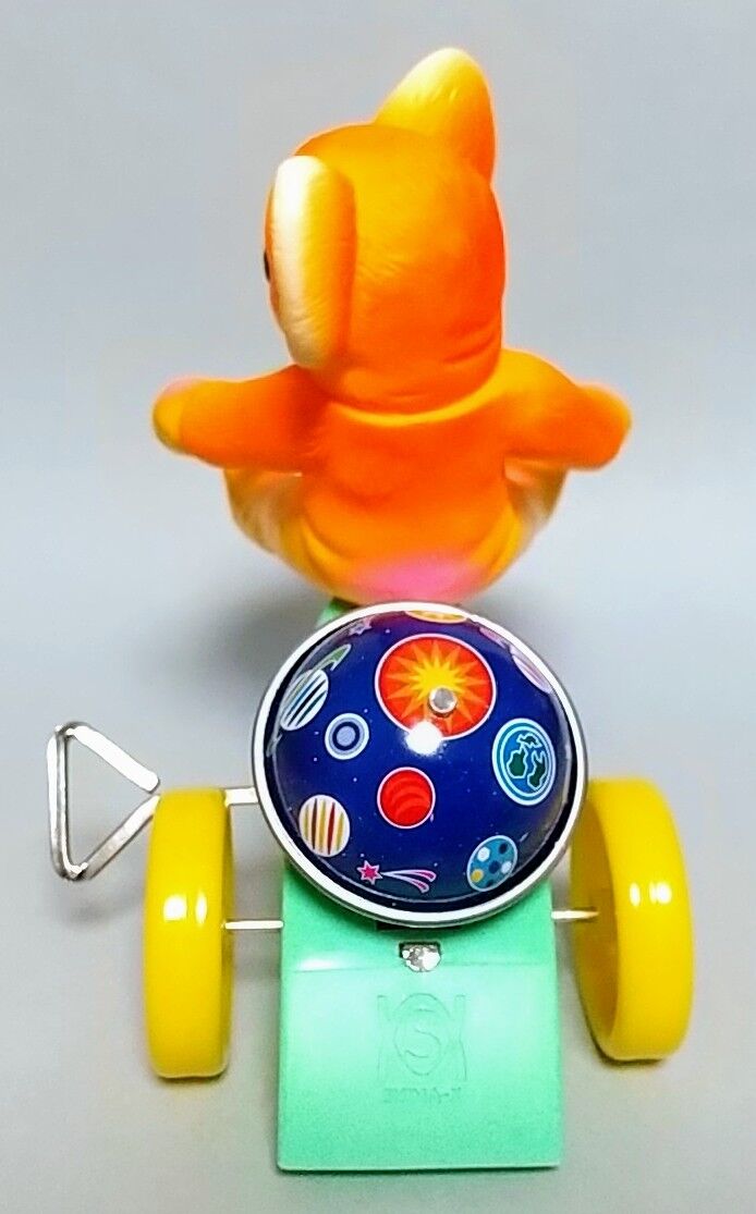 ムクムク三輪車　シマックス×まんだらけ　レトロ三輪車怪獣シリーズ シマックスから「ゼンマイレトロ三輪車シリーズ 宇宙怪獣