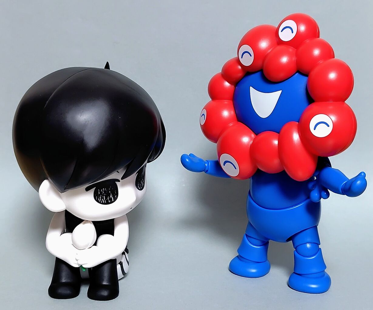 ホラーゲームの男の子主人公】OMORI おすわりフィギュア -オモリ