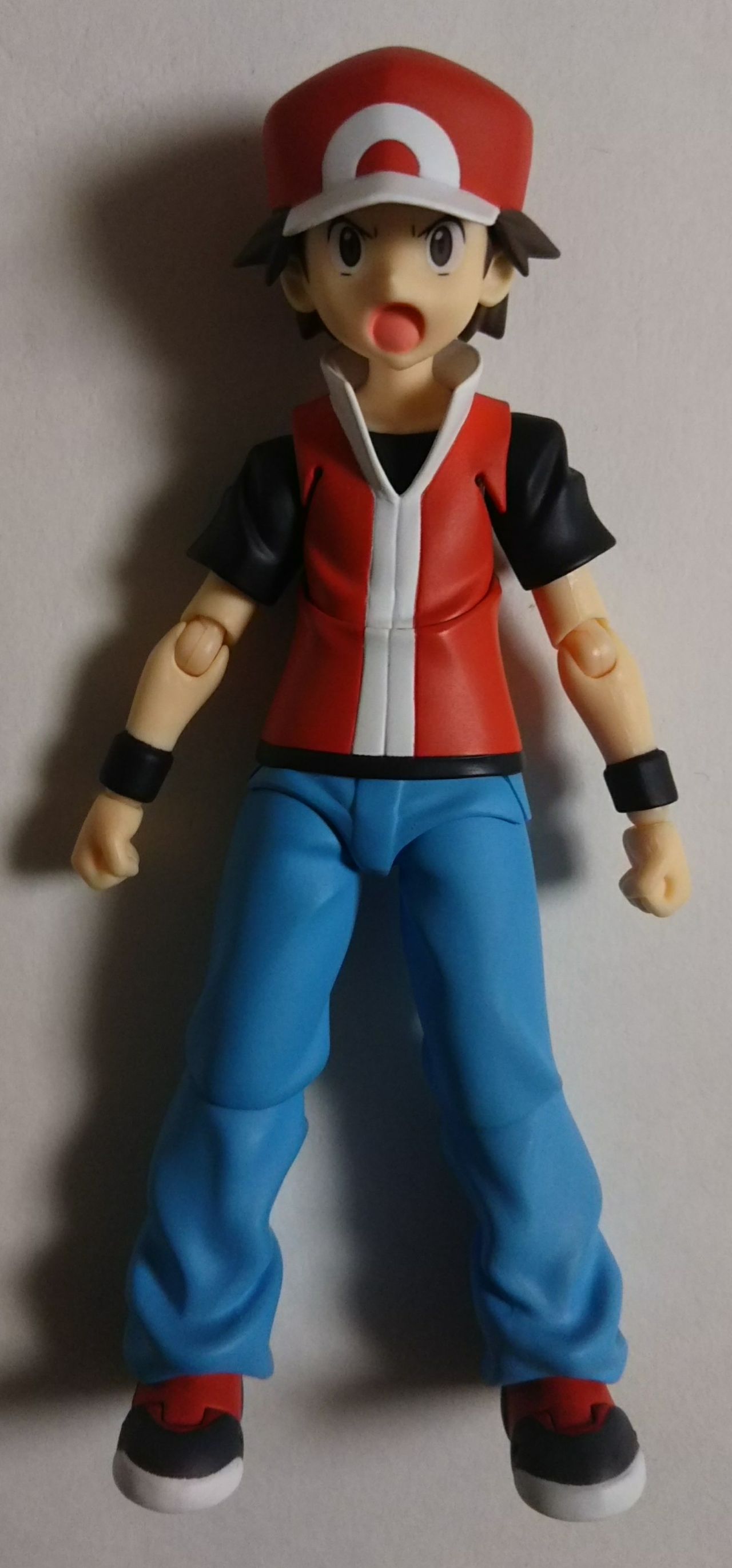 figma ポケモン トレーナー レッド フィギュア 伝説のポケモントレーナー「レッド」をフィギュア化！ ポケモン3