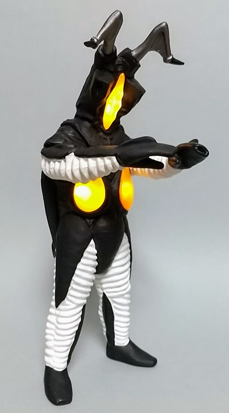 アルティメットルミナス　究極ゼットン ガシャポンブログ | ガシャポンオフィシャルサイト