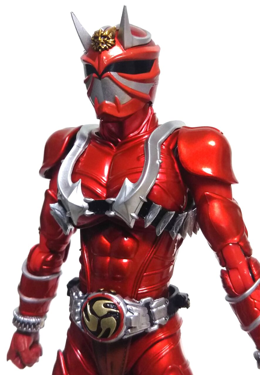 S.H.Figuarts 仮面ライダー響鬼 仮面ライダー響鬼紅(ヒビキクレナイ ...