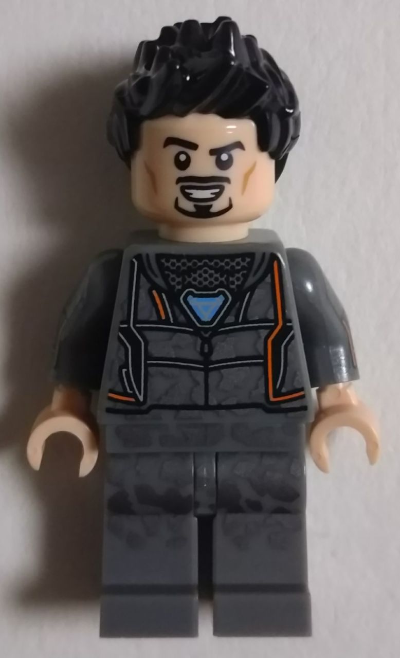 トイザらスのブロックトーバーで貰えるアベンジャーズ インフィニティ