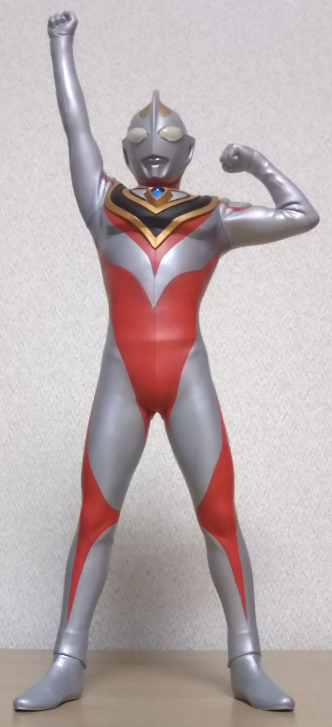 大怪獣シリーズ ULTRA NEW GENERATION ウルトラマンガイア(V2