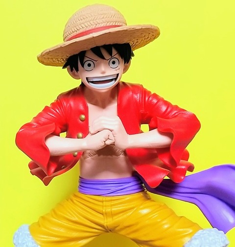ビッグサイズなルフィ】ワンピース Grandista -MONKEY.D.LUFFY