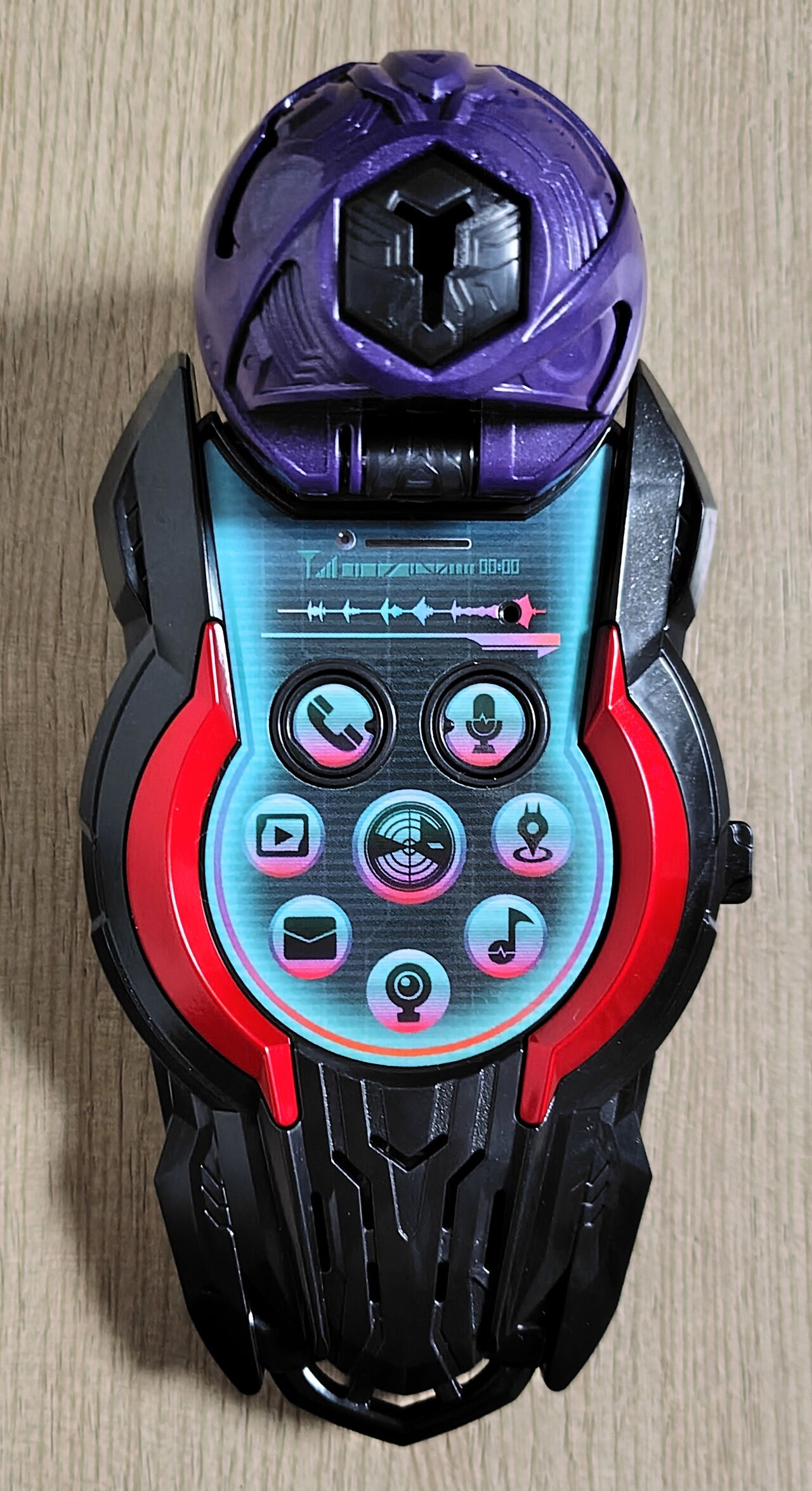 仮面ライダーゼッツ】変身ベルト DXノクスドライバー、エディオン限定