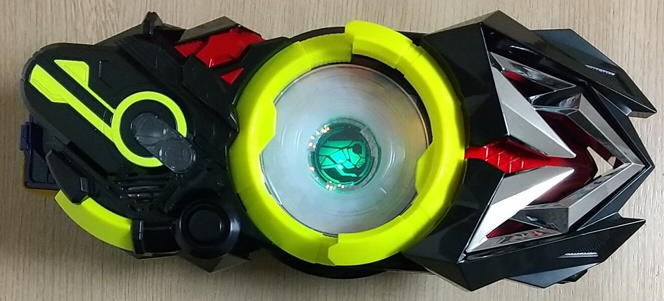 仮面ライダーゼロワン】DXメモリアルプログライズキーセット 仮面ライダーゼロワン】DXメモリアルプログライズキーセット