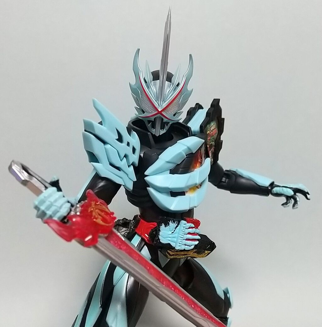 イベント特別開催記念商品♪】S.H.Figuarts 仮面ライダーセイバー