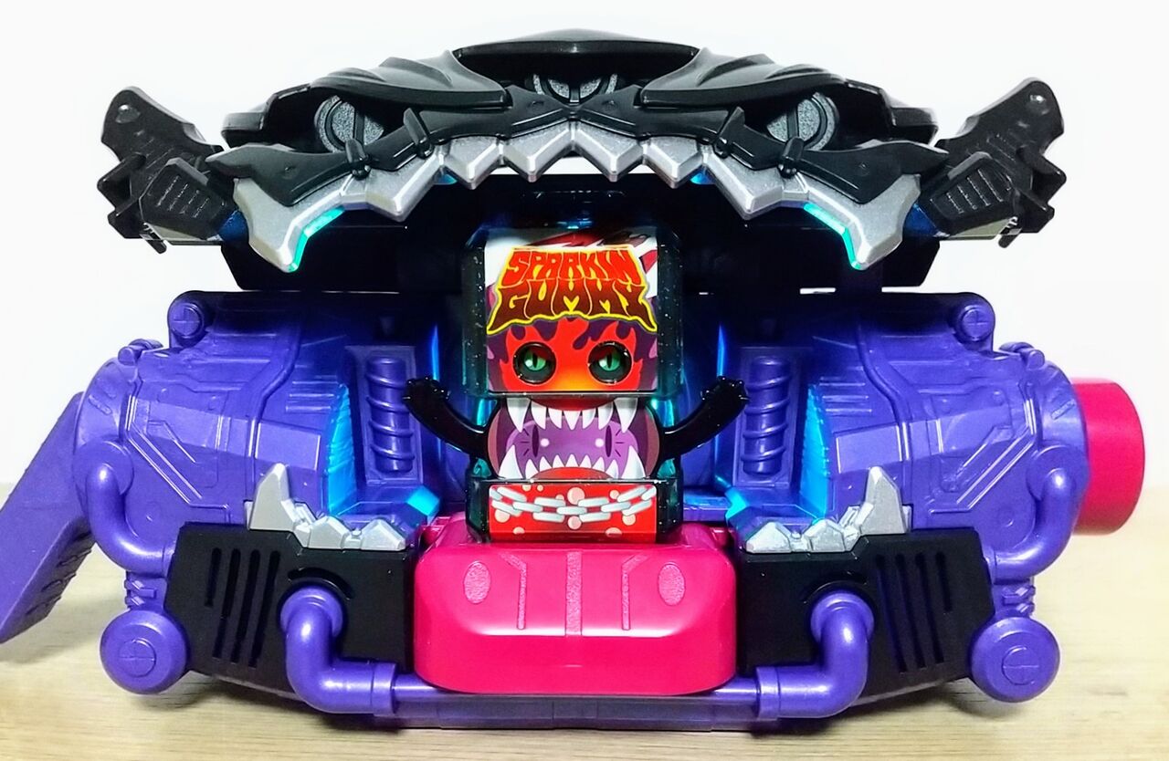 BANDAI バンダイ 仮面ライダーガヴ DX変身ベルトビターガヴ
