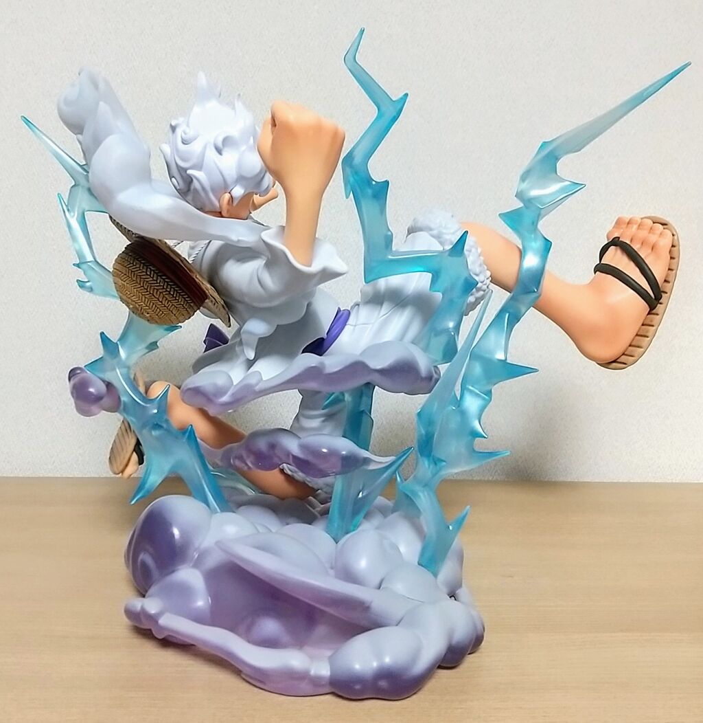 フィギュアーツZERO［超激戦］モンキー・D・ルフィ ギア5 フィギュアーツZERO ［超激戦］モンキー・D・ルフィ -ギア5