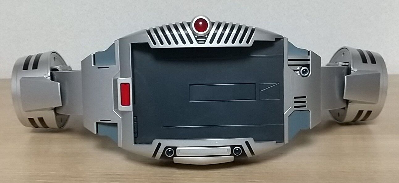 仮面ライダー龍騎のCSM】COMPLETE SELECTION MODIFICATION Vバックル