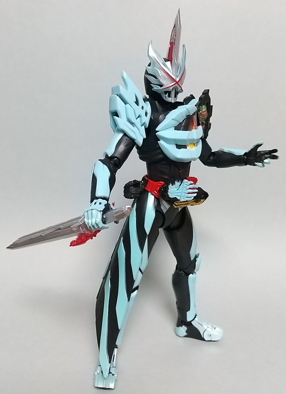 特別開催記念S.H.Figuarts 仮面ライダーセイバー プリミティブドラゴン 特別開催記念商品】S.H.Figuarts 仮面ライダーセイバー プリミティブ