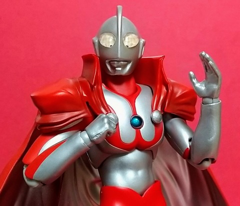 マントと光の国をイメージした台座のセット】ULTRA-ACT ブラザーズ