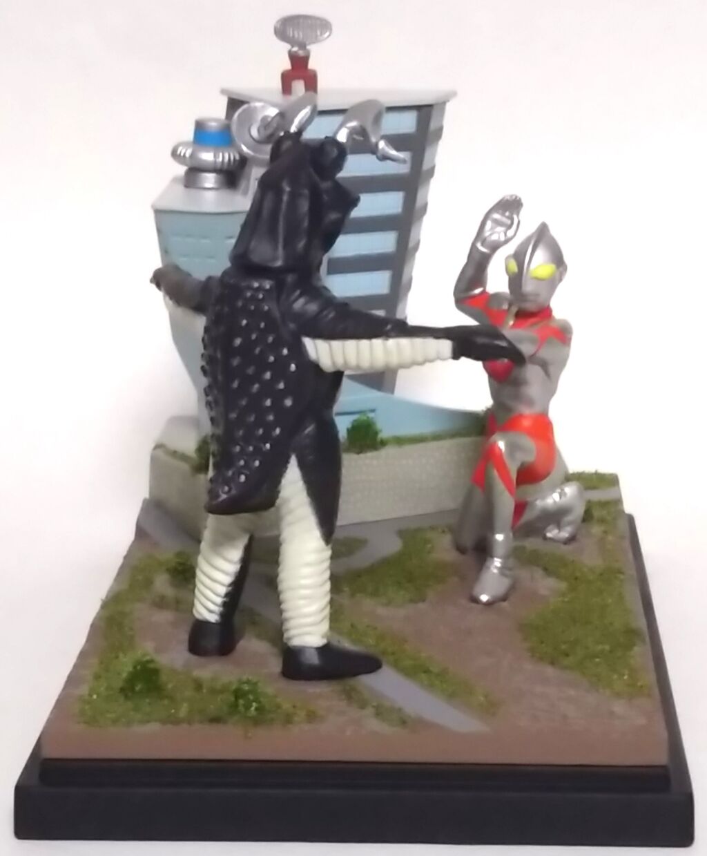 バンダイ 特撮ギャラリー04 ウルトラマン対ゼットン : Chaos☆Hobby☆Blog