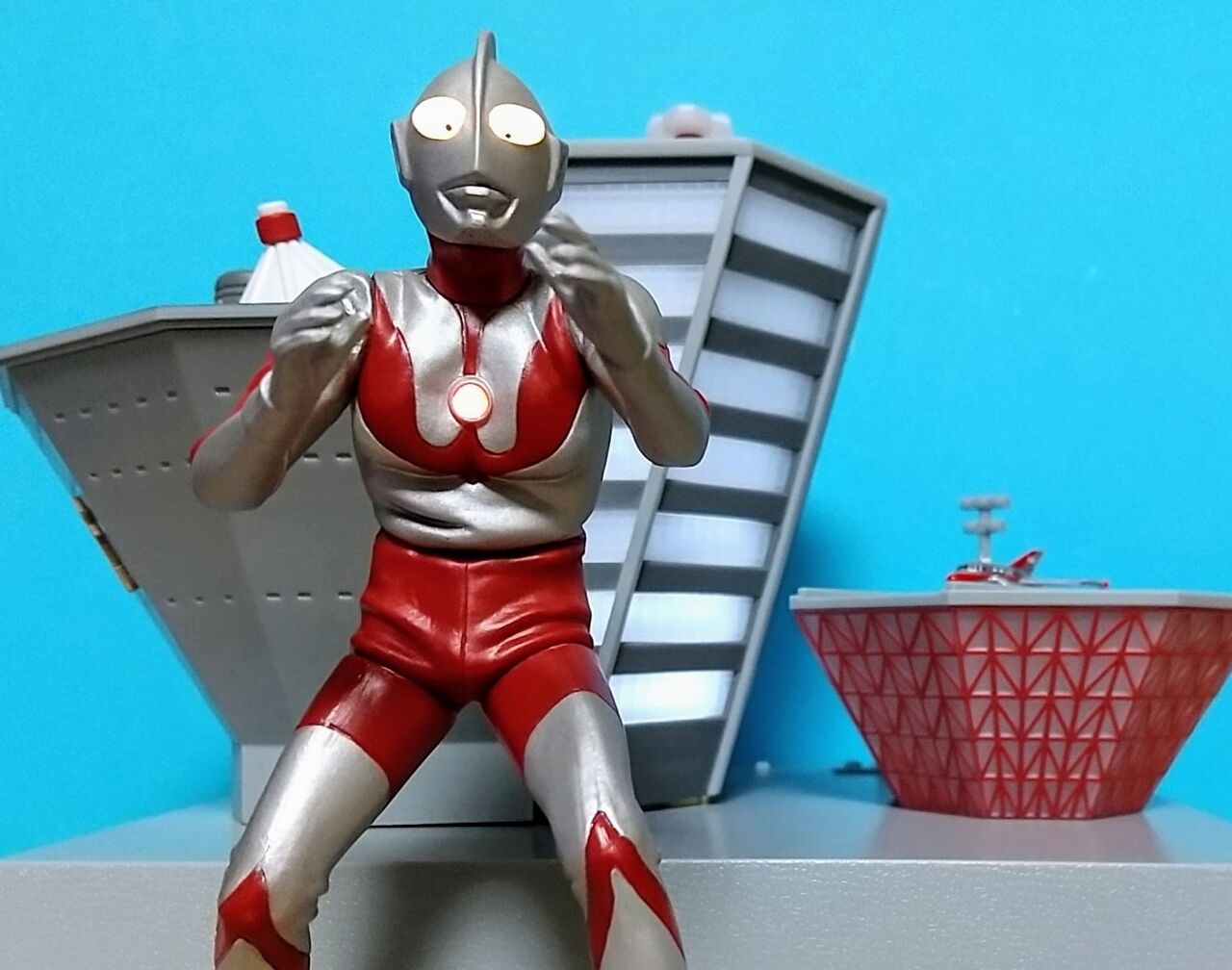 初代ウルトラマンとジェットビートル付き】究極アルティメット 初代ウルトラマンとジェットビートル付き】究極アルティメット
