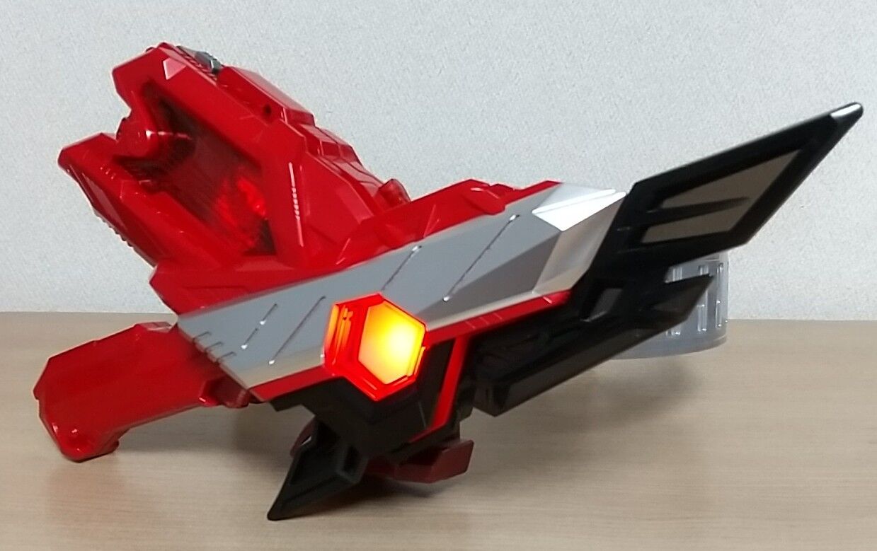 仮面ライダーゼロワン】変身ベルト DXザイアスラッシュライザー