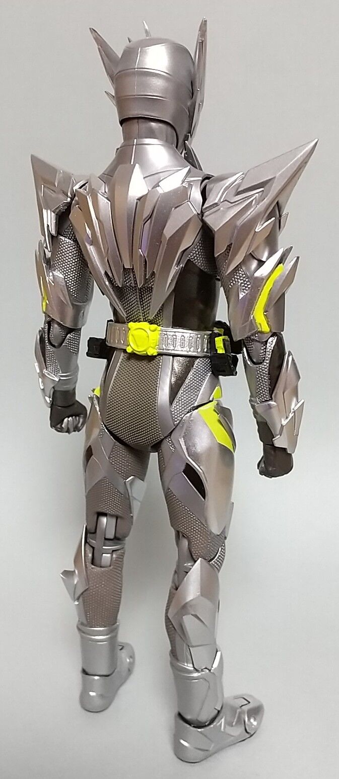 メタルライズ！】S.H.Figuarts 仮面ライダーゼロワン メタルクラスタ