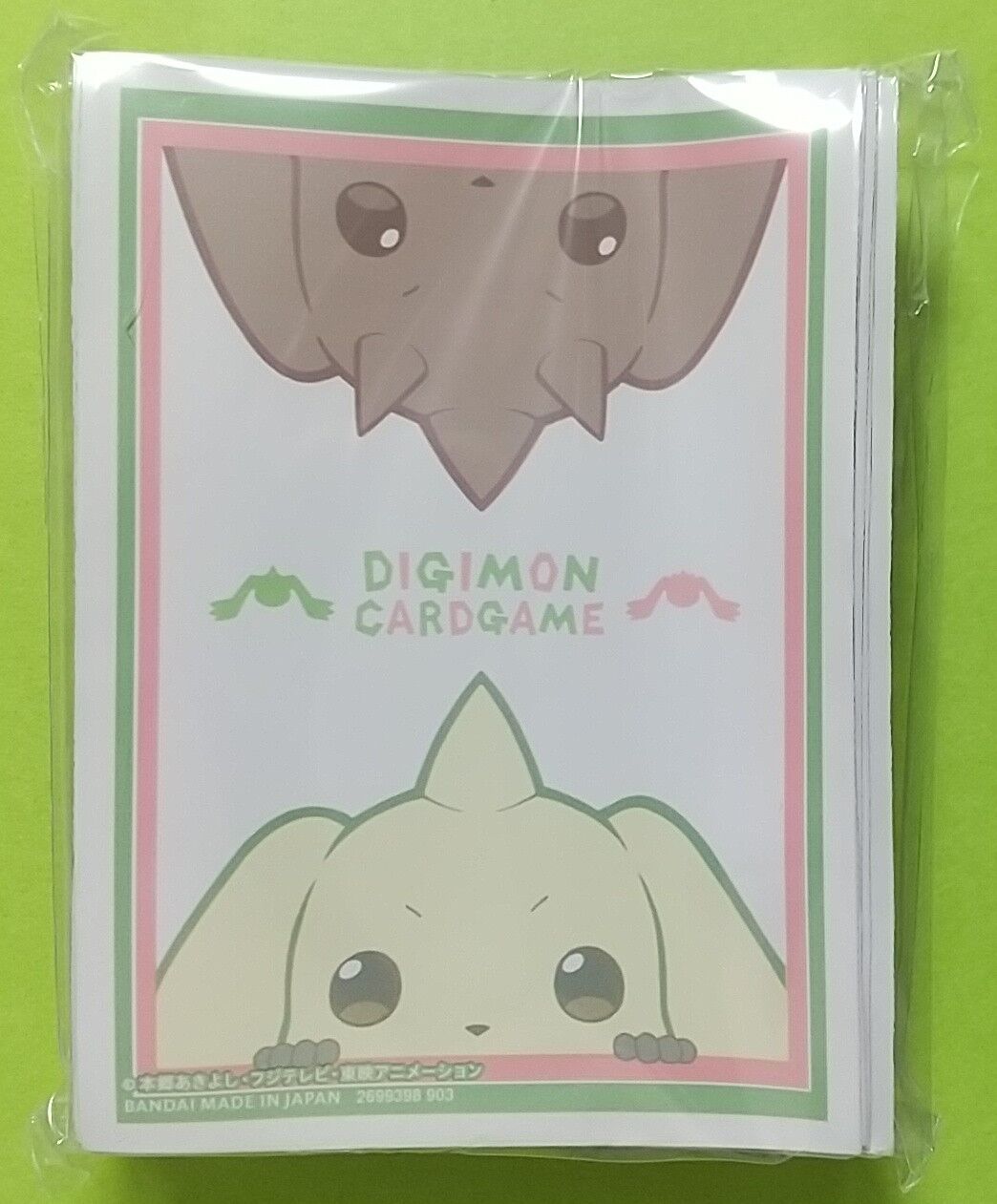 カードは全てキラ仕様!当たれば黄金のラピッドモンが カードは全てキラ仕様!当たれば黄金のラピッドモンが