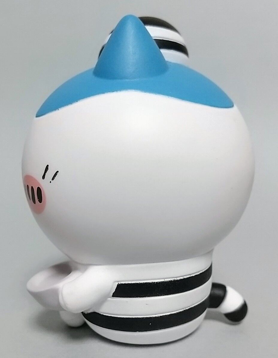 囚人服なちいかわ達】ちいかわフレンズ4 ちいかわ、ハチワレ