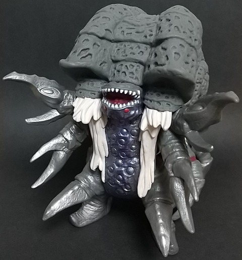 ウルトラ怪獣旧型絶版ソフビラスボスセット.ガタノゾーア.クィーンモネラ ウルトラ怪獣旧型絶版ソフビガタノゾーア（リアル塗装No2412fo