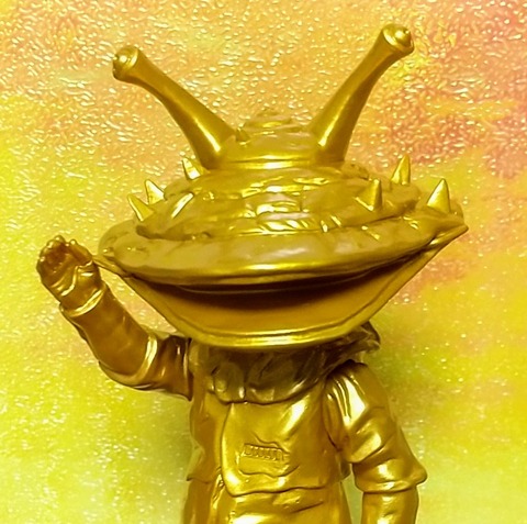 限定ゴールドカラー】スペシャルカラーソフビ カネゴン 豪華金爛