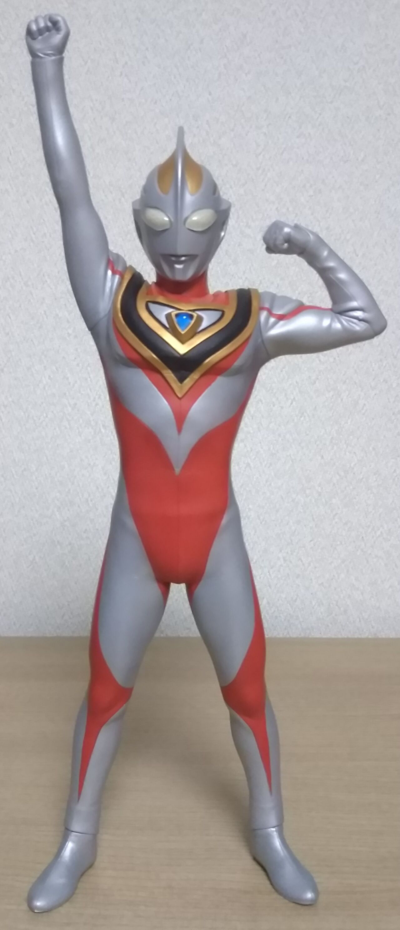 エクスプラス 大怪獣シリーズ　ウルトラマンガイア　Ｖ２　登場ポーズ ULTRA NEW GENERATION ウルトラマンガイア(V2) 登場ポーズ