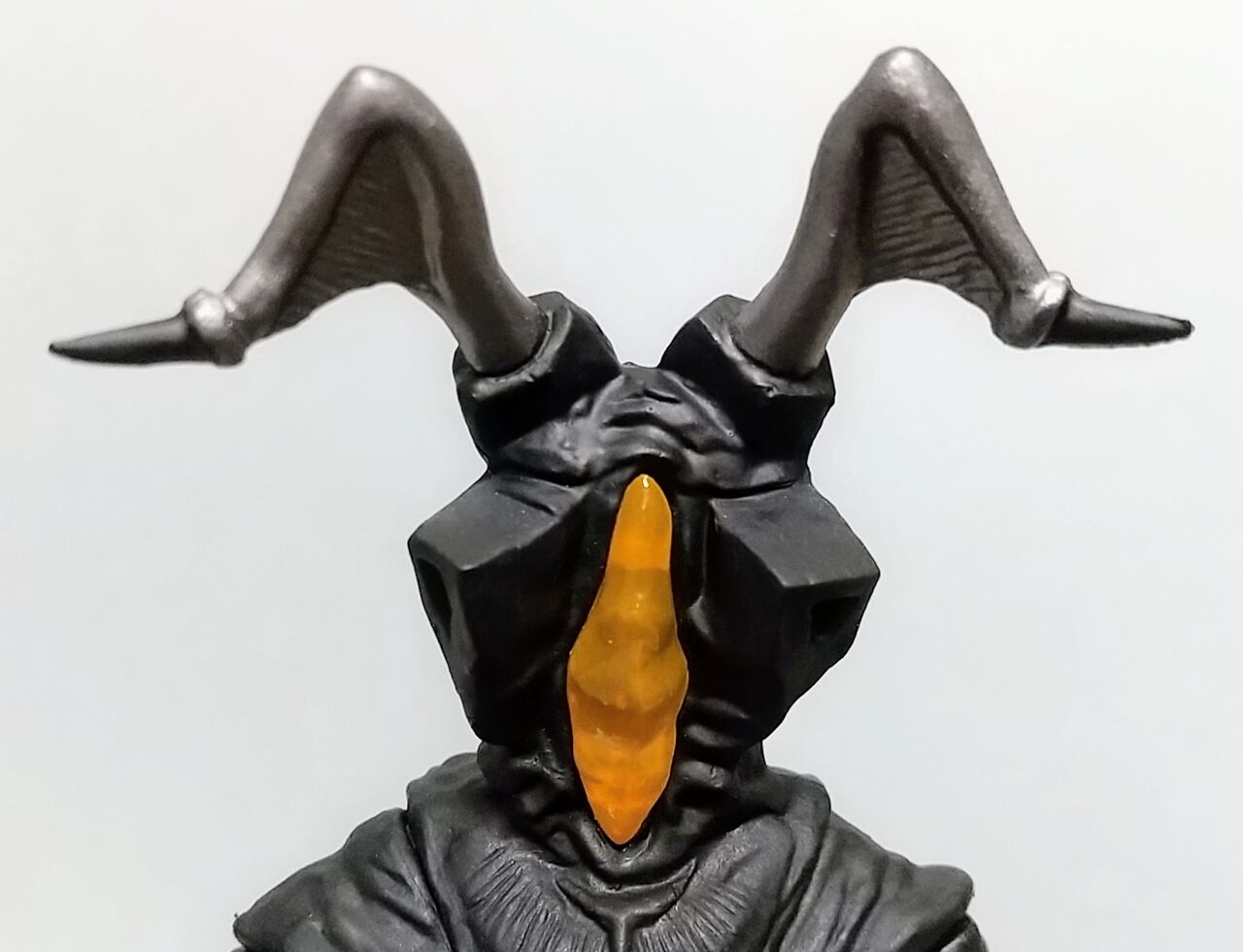 リレー発光！鳴き声も収録】究極アルティメットルミナス ゼットン